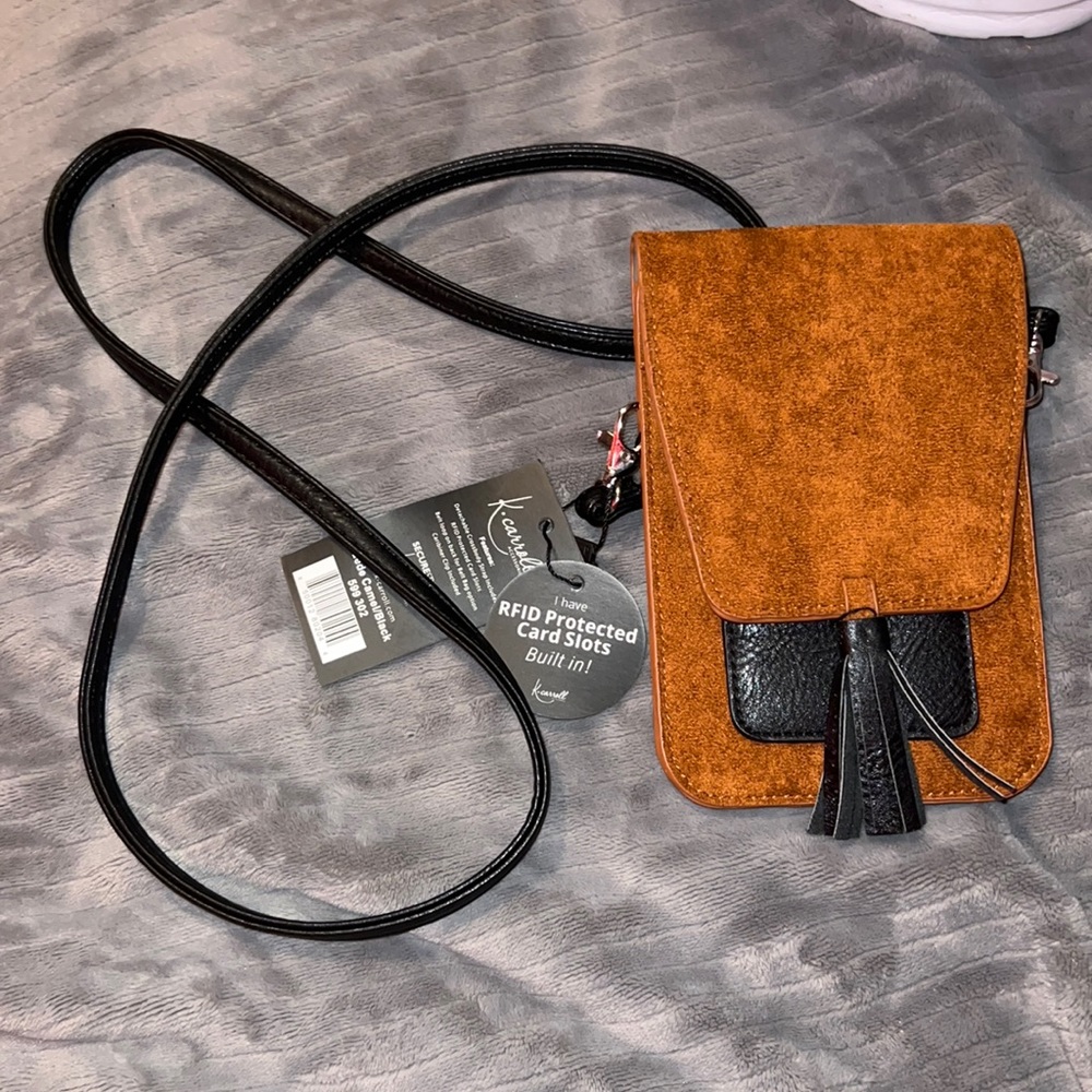 crossbody bag with tags